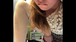 ɇ�发碧眼的自慰的裙子