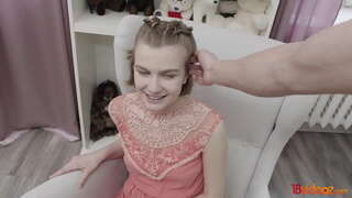 18videoz - Que é POV-estilo como ela dá-lle unha gran sensual boquete