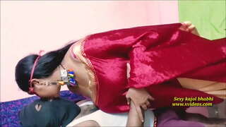 Отельвлӓ сага шагалын дӓ мӹнь мӹнь шокшы ӹдӹрӓмӓш трахать индийский