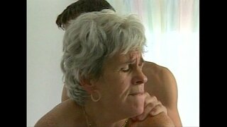 JuliaReaves-Salsa - Privada Linie 15 - escena 5