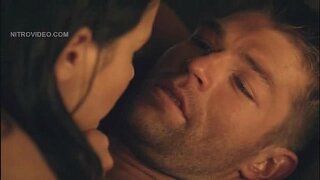 קתרינה החוק עירום ולחימה את הזין