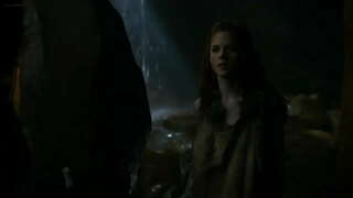 Game аз тахтҳо Ҷон Сноу барбод худро фаронса