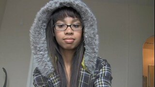 Söta asiatiska tonåring gammal