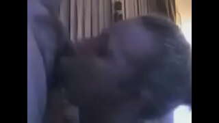 Әҙәпһеҙ 30-йәйге һәм тәрән blow job блондинка яһай осалар.