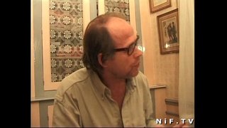 Franska blond brud knullas och jizzed på hennes bröst