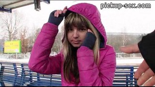 ���ியல் அமெச்சூர் Eurobabe ஜினா Gerson அறைந்தார்கள் ஒரு ரயில்