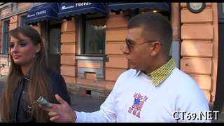 ���្រៃក្នុងផ្ទះររួមភេទង្វើ