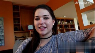 ���ुंदर मैत्रीण पहिल्या deepthroat