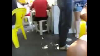 Soția mea Arată off pentru Bar