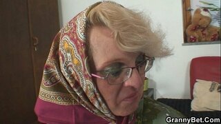 ���າງແບບປະຫນຸ່ມແຂກ