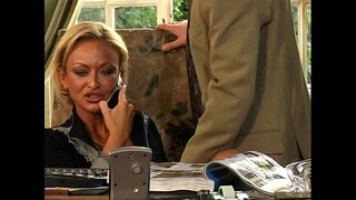 GL-Delphine-Je-Na-Boss-lulu