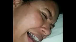 E korona, dunando e solo i corriéndose