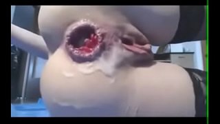 Nerdy teen fauststoß Hiren Arsch ze genial squirting Orgasmus