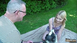 Rubio fai vello cum na súa boca