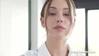 ���่าแม่บ้านเทเลอร์ Sands นไม้นั่นเธอร้อนก้นลอยอยู่เพื่อต้อนรับ 2 กล่อก่อนจิ๋มสว&amp;amp;aching ไอ้หลังจากดูดพวกหล่อก่อน! ค่าตอแทนหละ? 2 ร้อ facials! เต็มที่ชอบทำ Private.com!