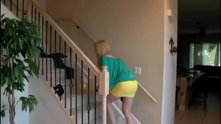 FILO AKIRAS KAPTITA DE PANJO TIAM LI FIKAS ŜIN MALMOLA