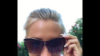 Мин тереблю пальцами үз тугую пизду җәмәгать лужайке