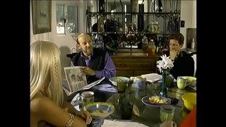 ���ल्लाह संवर्धन हुन्छ आफ्नो हार्ड उपकरण द्वारा sucked भव्य गोरा हन्नाले