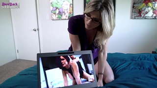 Mommy ag innse dhomh tarraing i salach toll, agus an uair sin swallows mo Fat Luchdaich an uair sin ag iarraidh Barrachd - Cory Chase